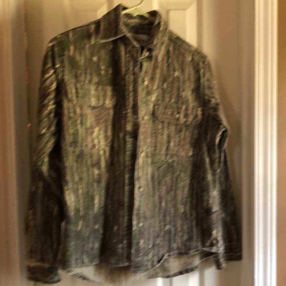 Gander Mountain heavy real tree camo button down